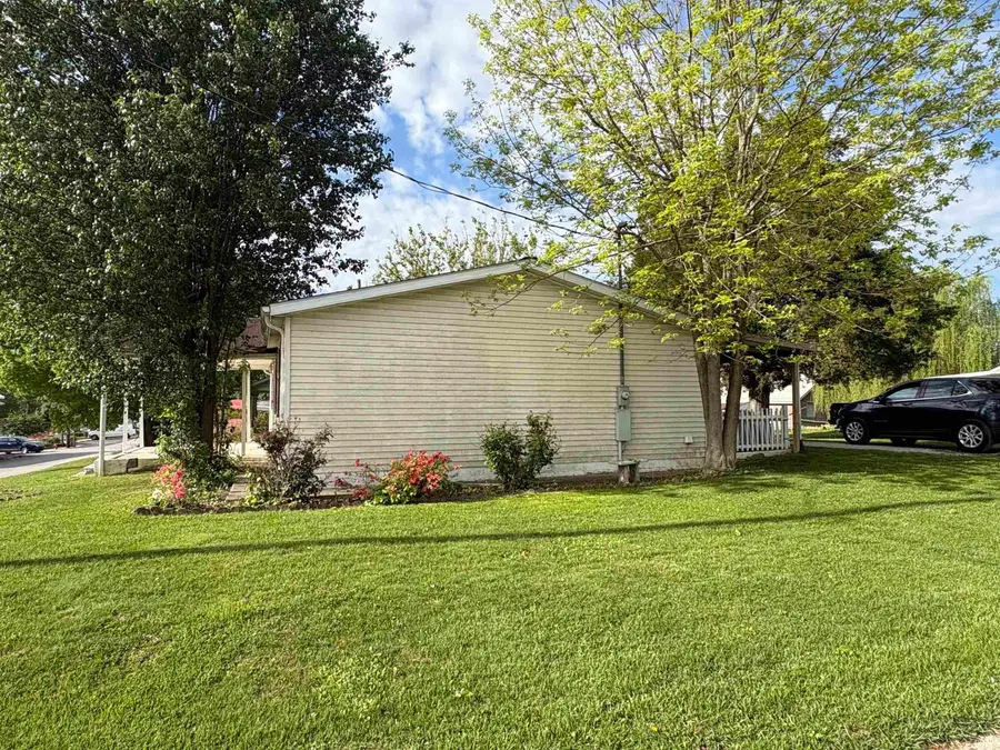 505 W Iowa Street, Holland, IN 47541 - #2