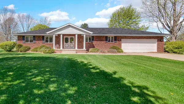 10145 Quince Road, Plymouth, IN 46563