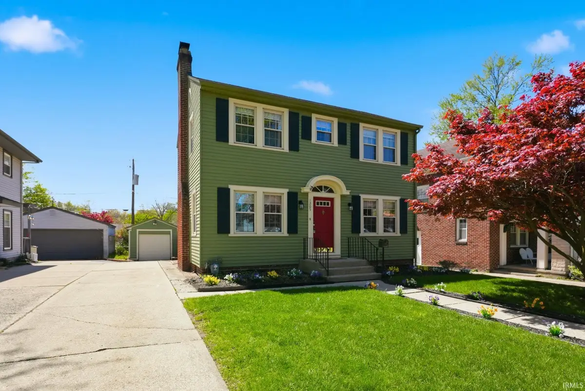 1205 Sheridan Court, Fort Wayne, IN 46807 - #1