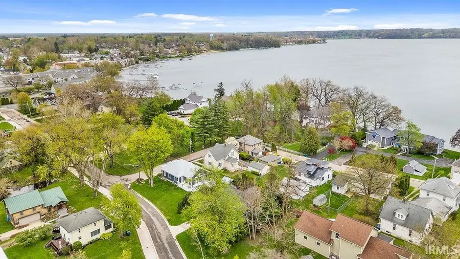209 E Hawkins Court, Culver, IN 46511 - #2