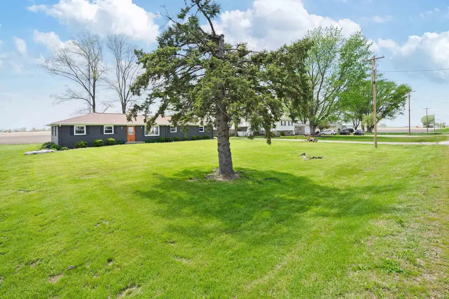 8696 E State Road 18, Galveston, IN 46932 - #3