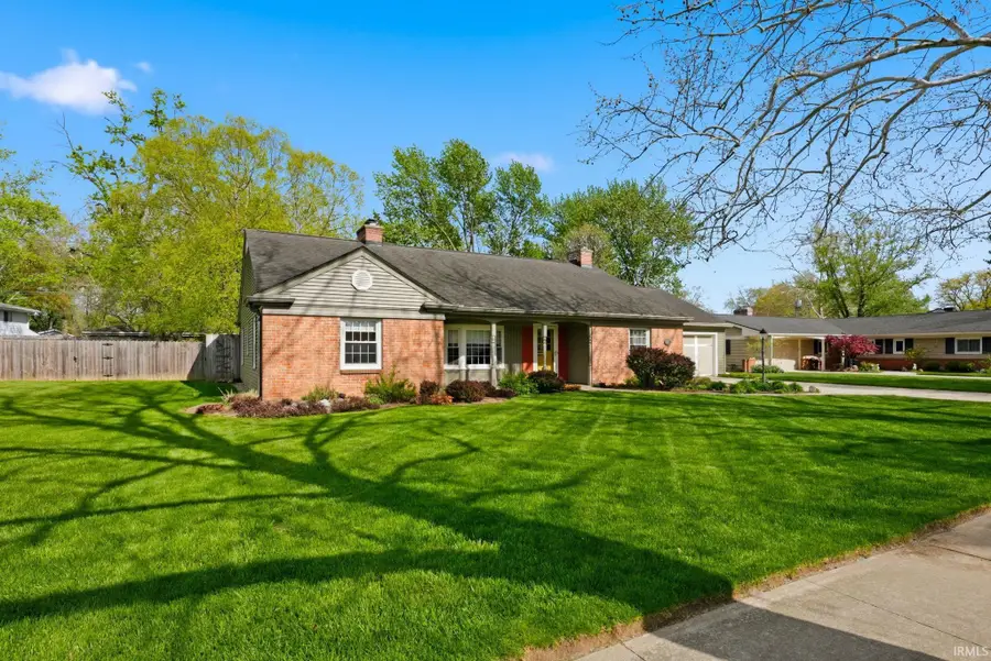 5227 Indiana Avenue, Fort Wayne, IN 46807 - #2
