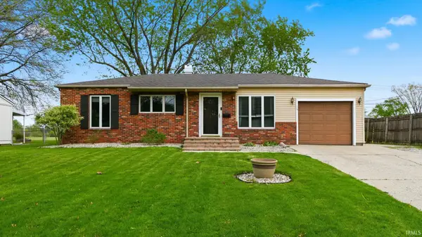 15 Columbian Avenue, Bluffton, IN 46714