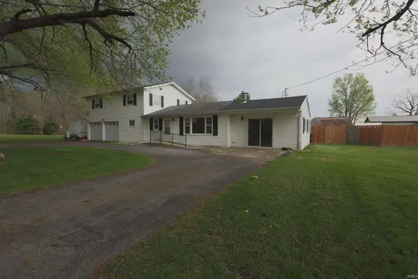 515 E Riverside Road, Huntington, IN 46750