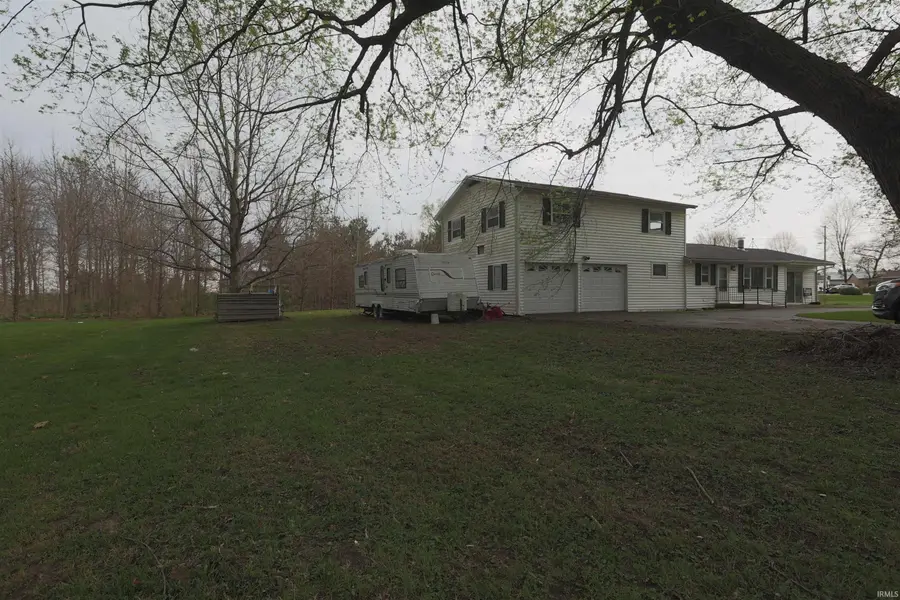515 E Riverside Road, Huntington, IN 46750 - #2