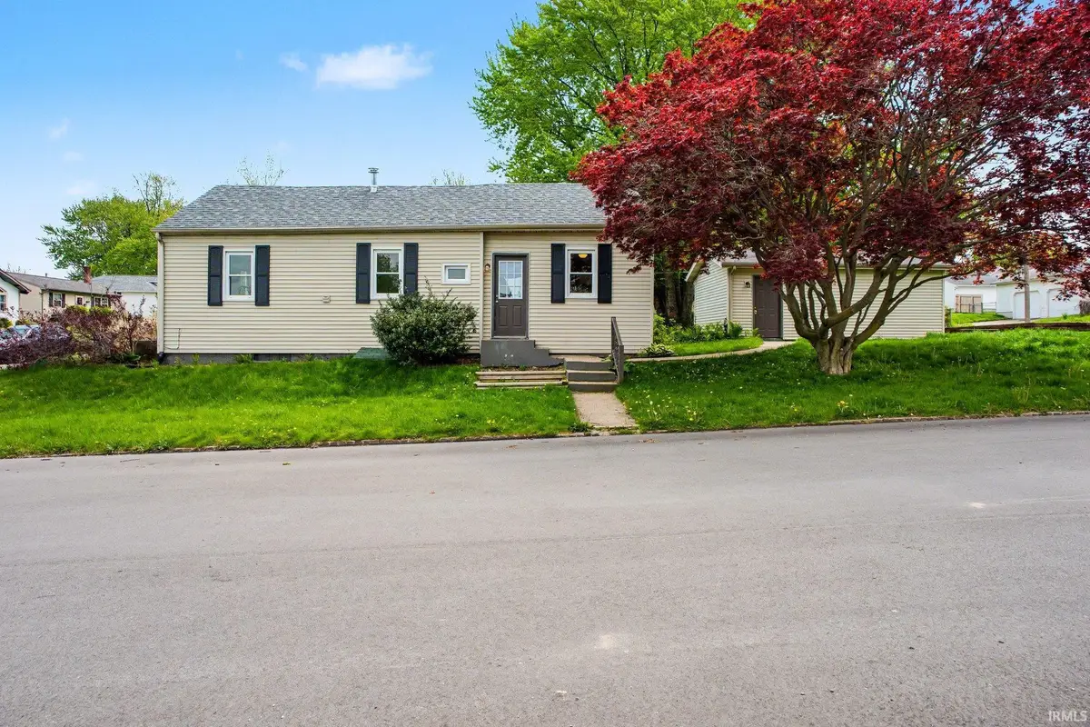 202 E Oakside Street, South Bend, IN 46614 - #1