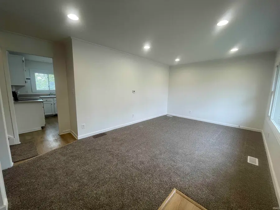 3201 E Bristol Street, Elkhart, IN 46514 - #2