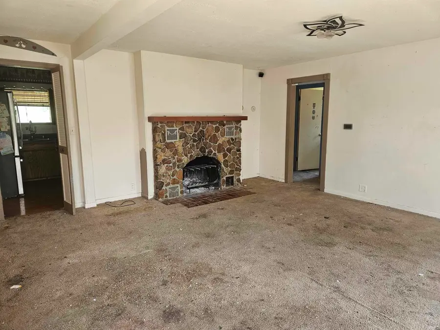 3232 Eastbrook Drive, Fort Wayne, IN 46805 - #2