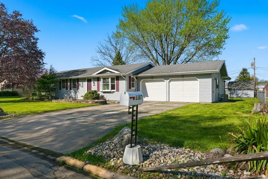 1112 S Ijams Street, Garrett, IN 46738 - #2