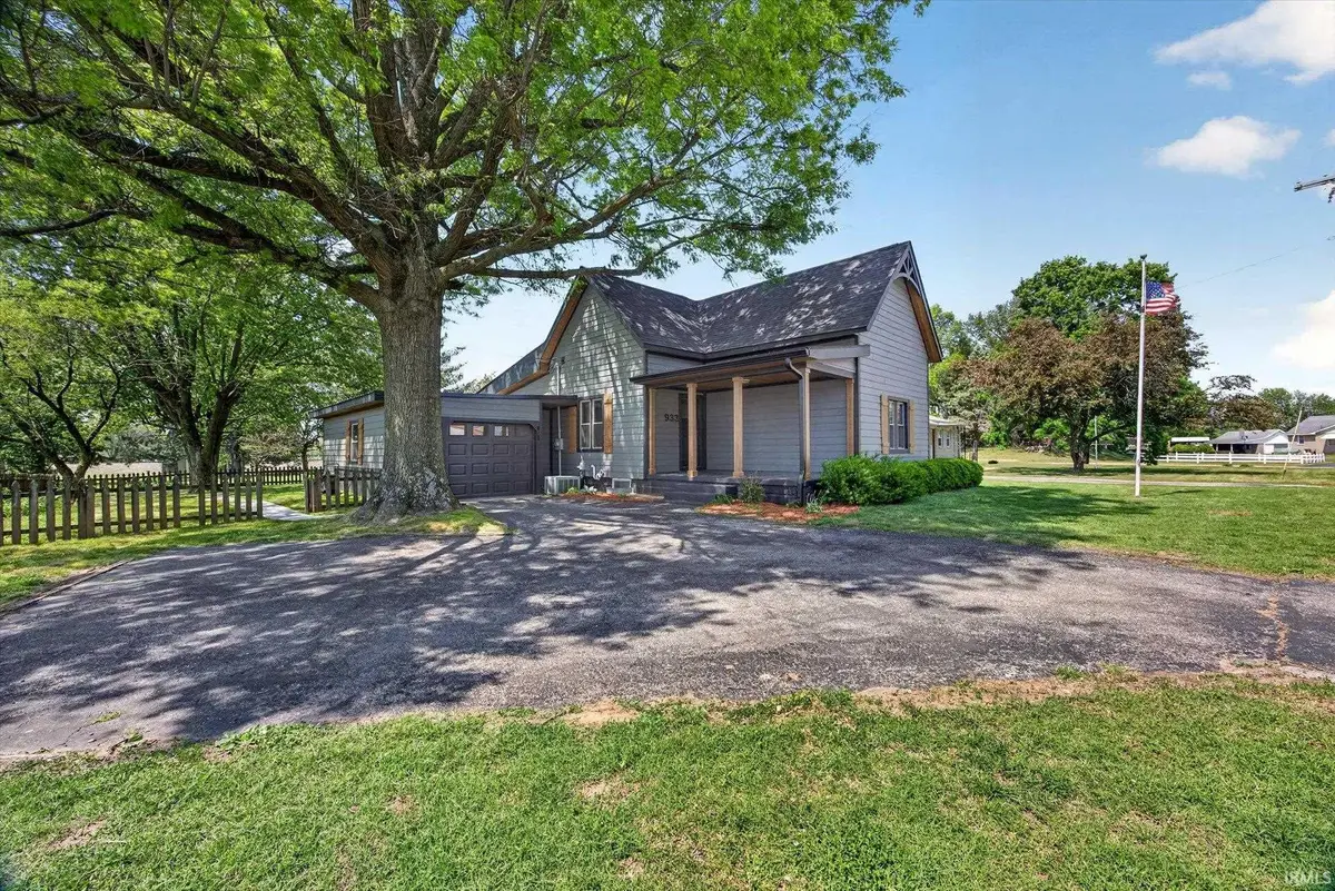 933 2nd Street, Plainville, IN 47568 - #1