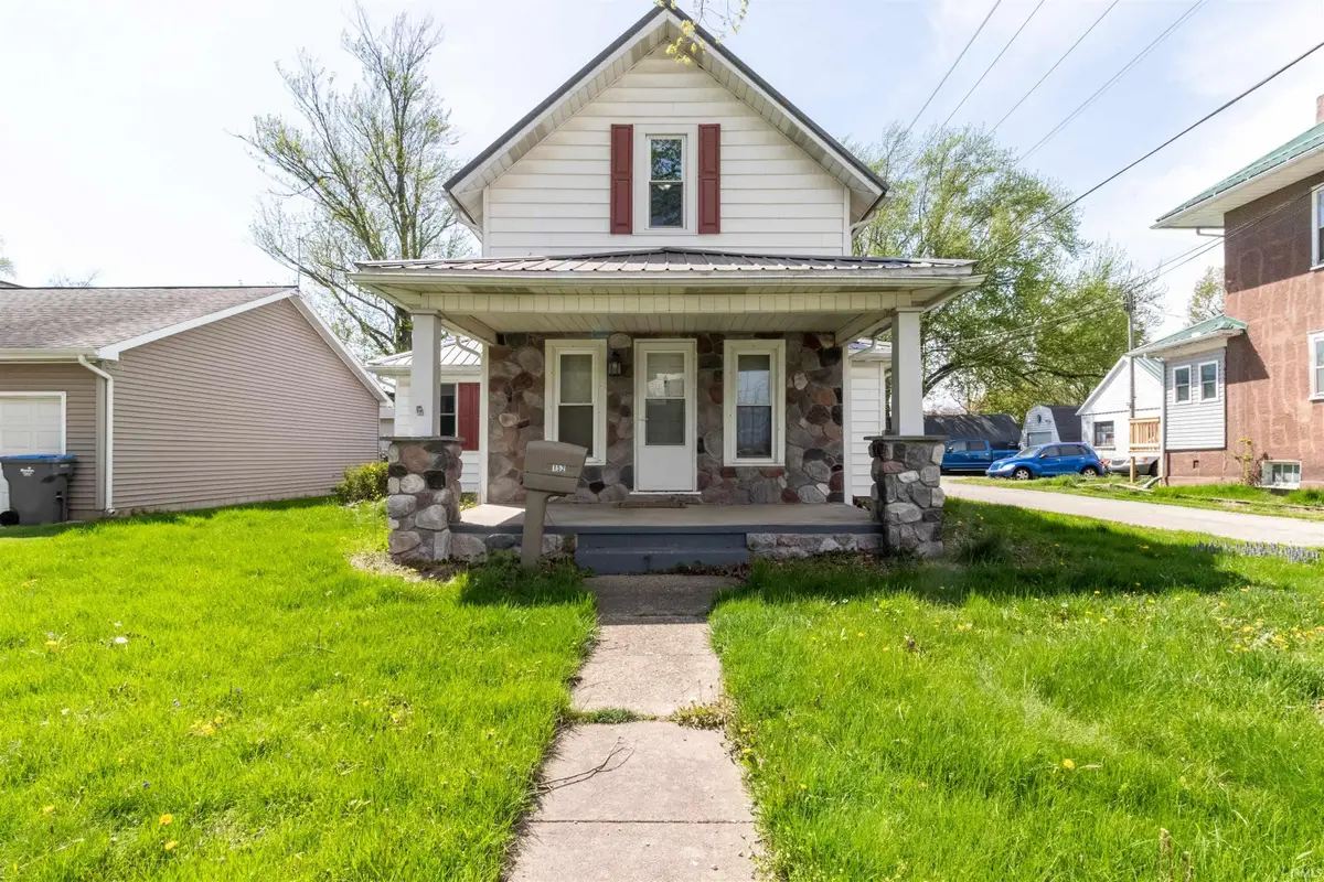 152 Metzler Avenue, Nappanee, IN 46550 - #1