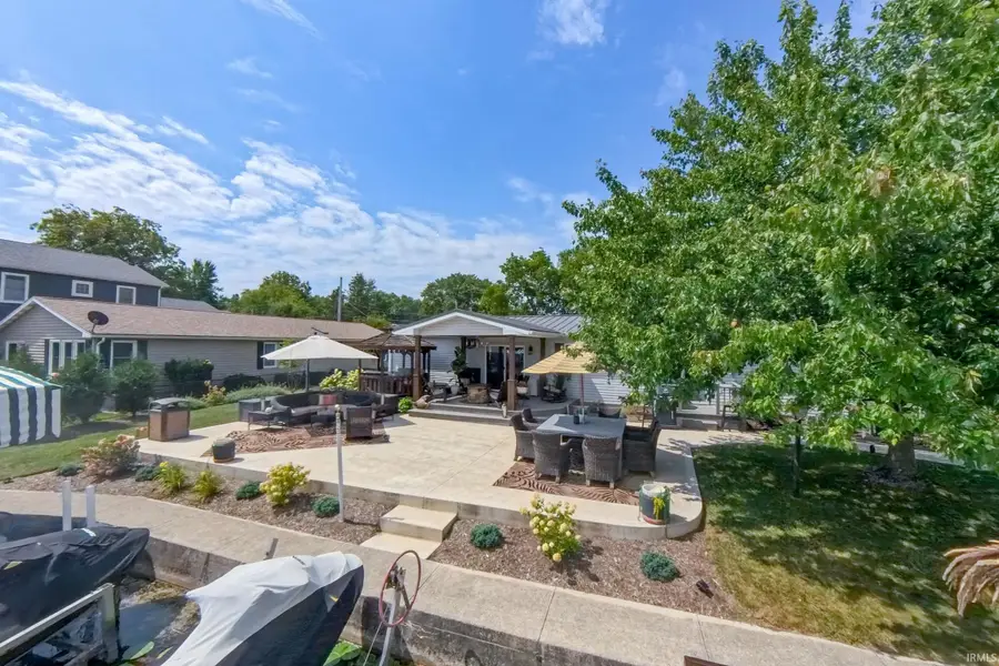 812 S Lakeside Drive, Syracuse, IN 46567 - #3