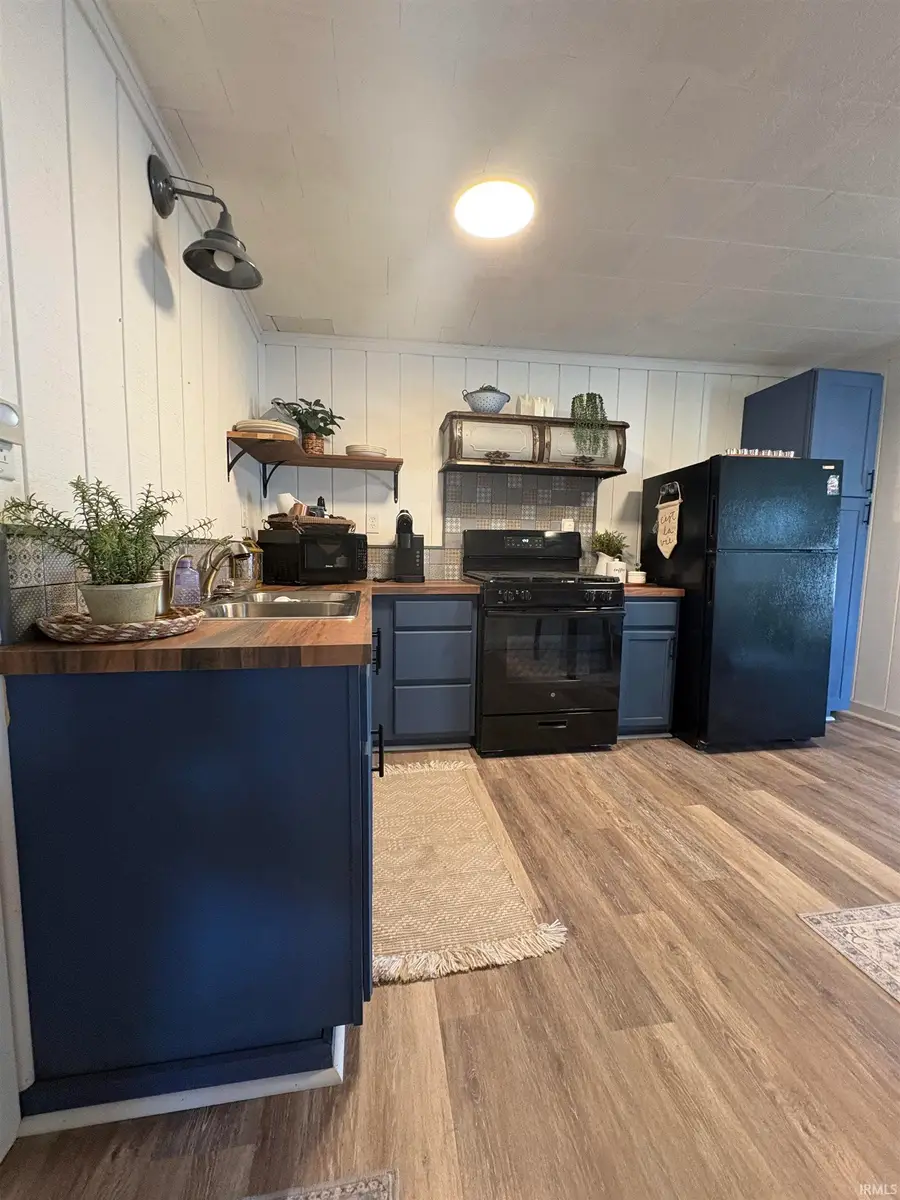 6110 N Lakeshore Drive, Macy, IN 46951 - #3