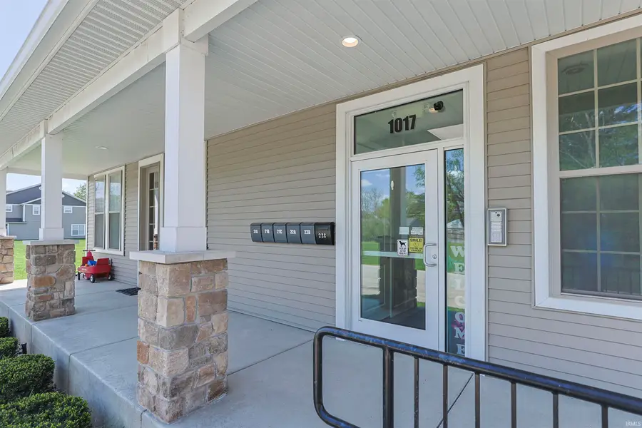 1017 Keenan Court #21B, South Bend, IN 46615 - #3
