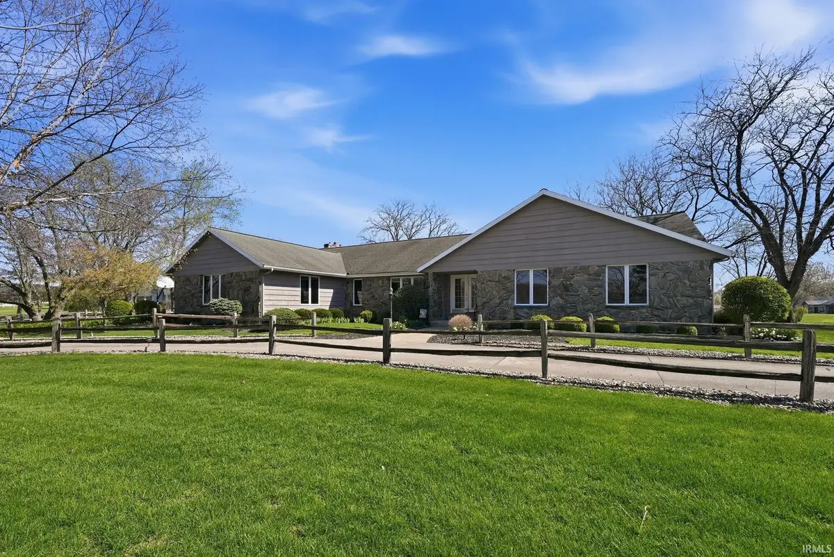 1690 E 250 N, Bluffton, IN 46714 - #1