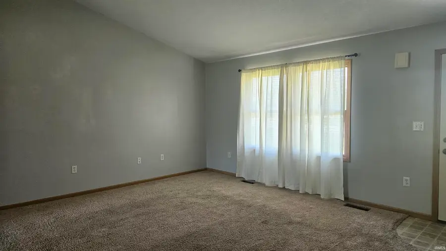 15 Memory Lane, Bluffton, IN 46714 - #2