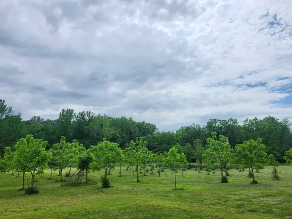 Perkins Drive, Boonville, IN 47601