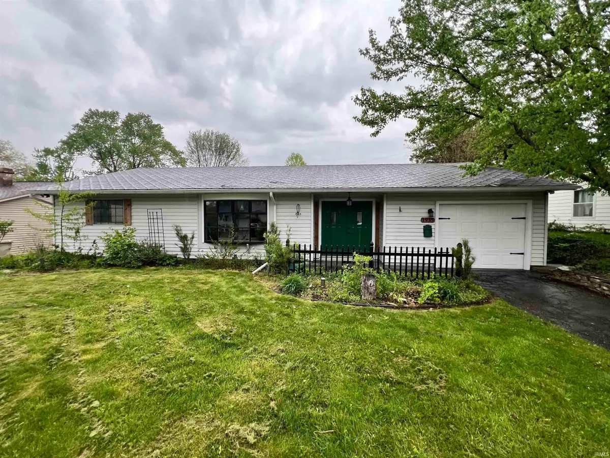 1935 Trent Way, South Bend, IN 46614 - #1