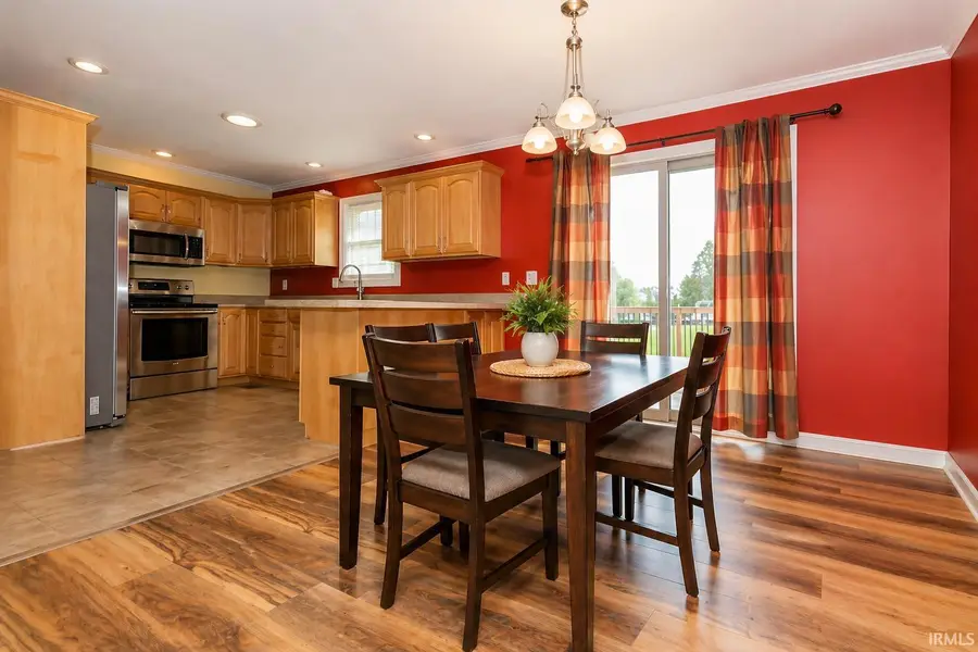 808 S Concord Dr, Princeton, IN 47670 - #2