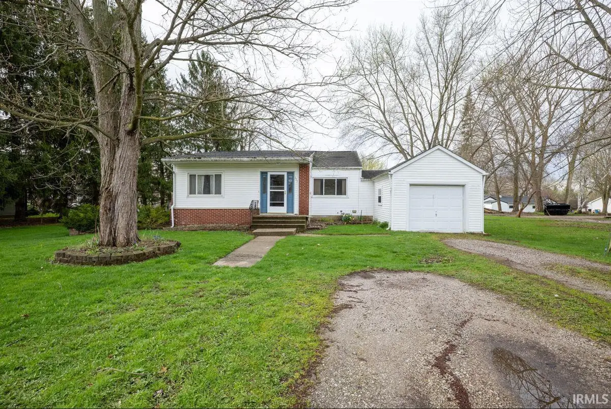 607 W North Street, Fremont, IN 46737 - #1