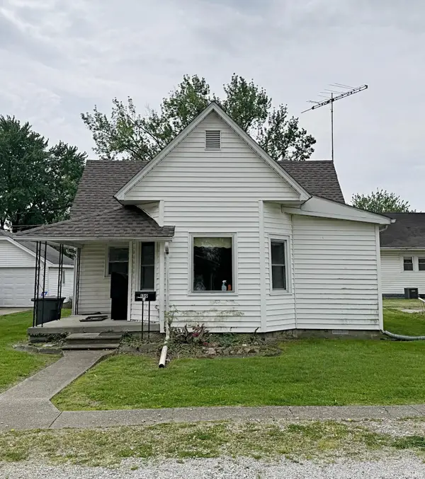 139 G St Ne, Linton, IN 47441