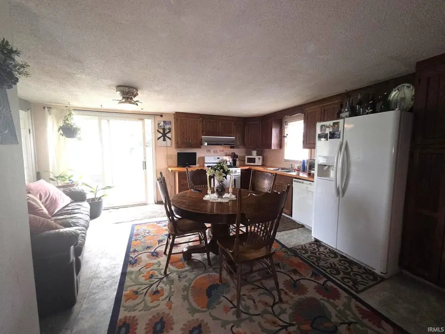 1004 N Center Street, Bremen, IN 46506 - #3