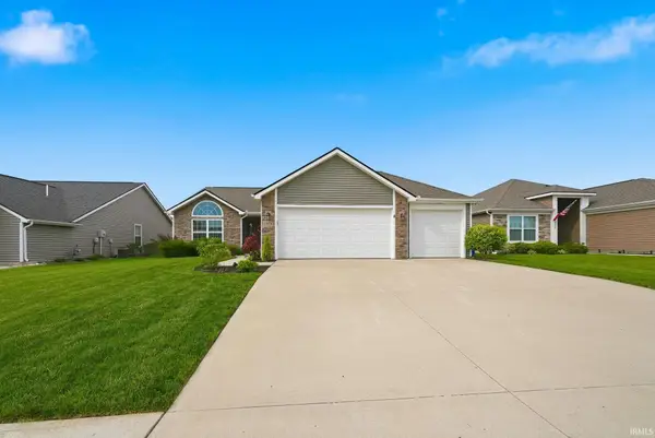11014 Wingara Way, Roanoke, IN 46783