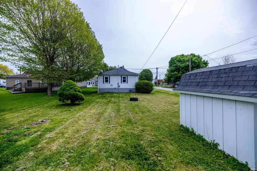 200 N Delaware Street, Albany, IN 47320 - #3