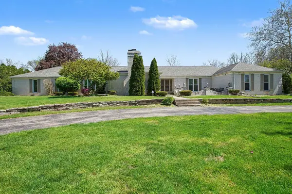 1704 Brookwood Drive, Elkhart, IN 46514