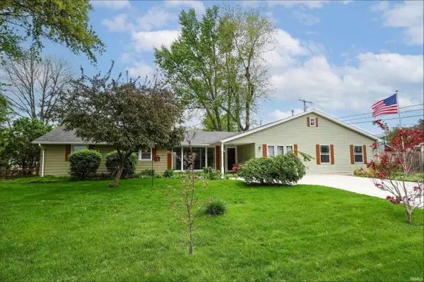 1305 Berwick Lane, New Haven, IN 46774