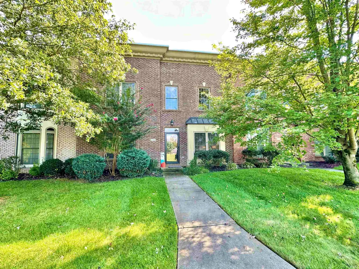 6182 Glenview Drive, Newburgh, IN 47630 - #1