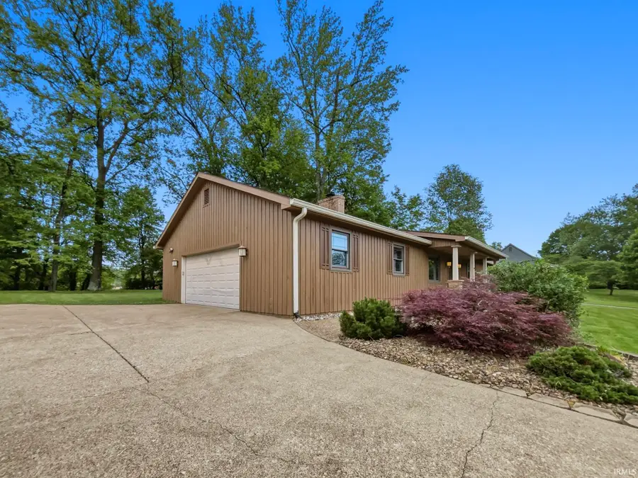 6544 Blue Spruce Drive, Newburgh, IN 47630 - #3