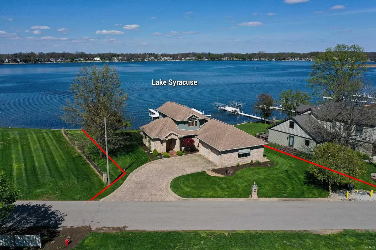 616 E Medusa Street, Syracuse, IN 46567 - #1