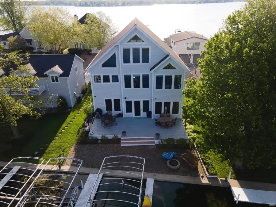 10327 N Leeland Lane, Syracuse, IN 46567 - #3