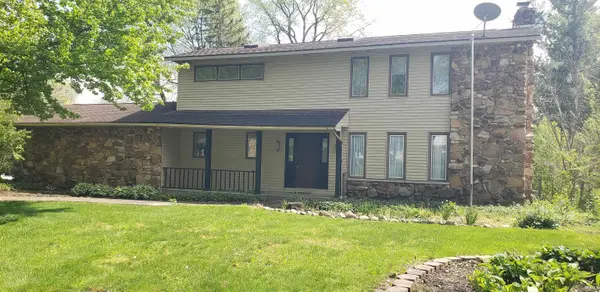 19321 Edinburgh Drive, South Bend, IN 46614
