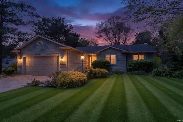 51225 Brandychase, Granger, IN 46530