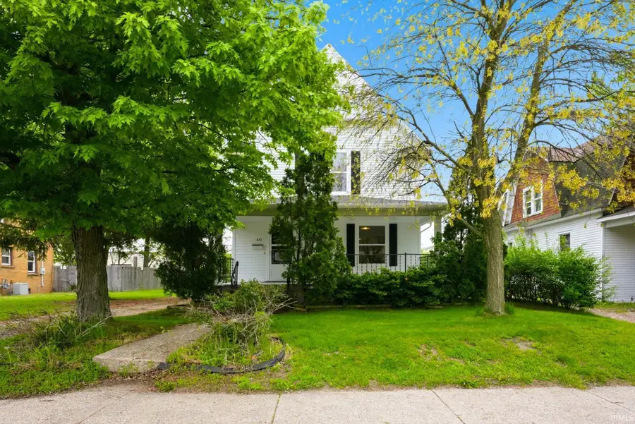 420 S 8th Street, Goshen, IN 46526 - #2