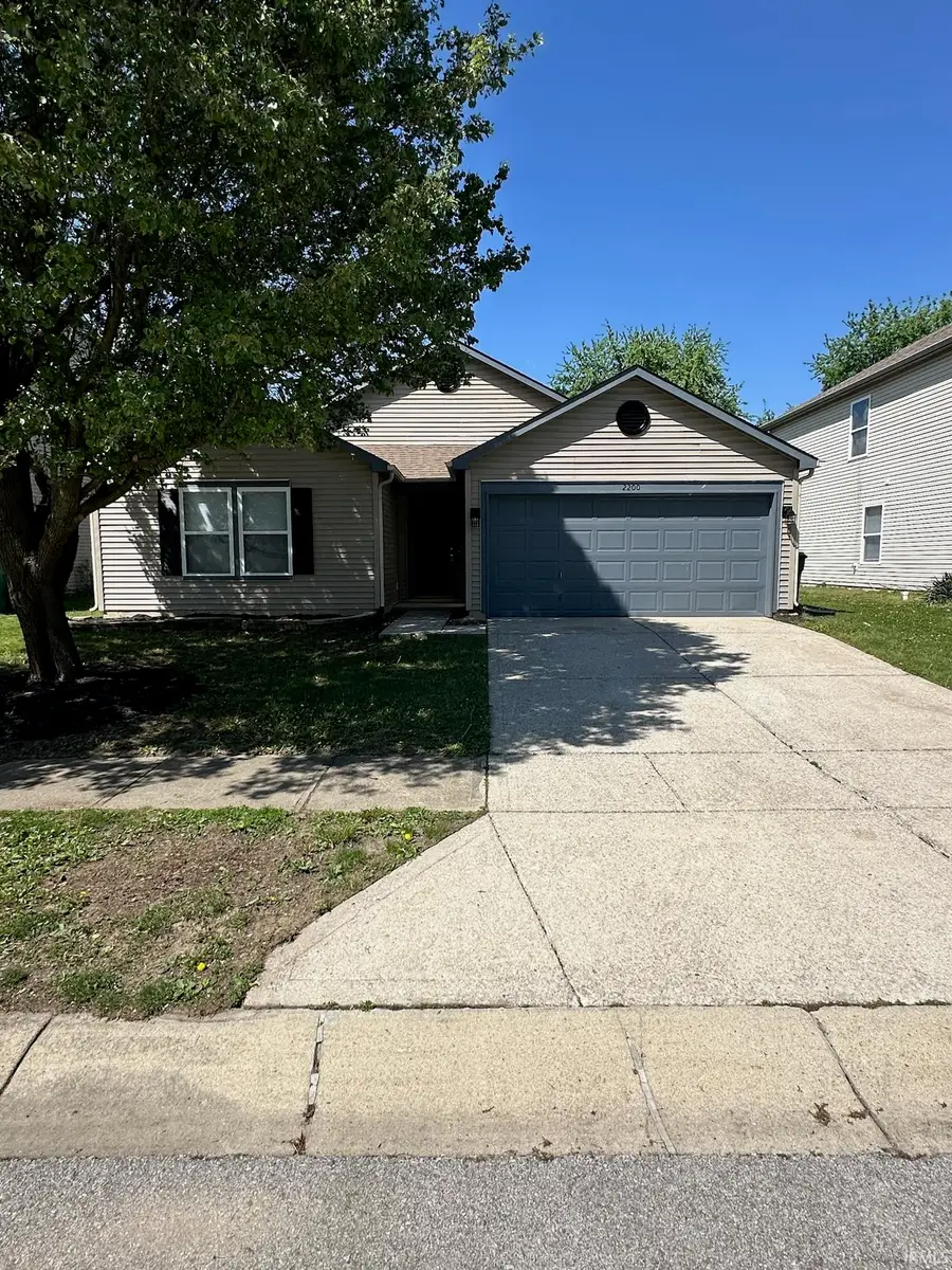 2200 Shadowbrook Drive, Plainfield, IN 46168 - #2