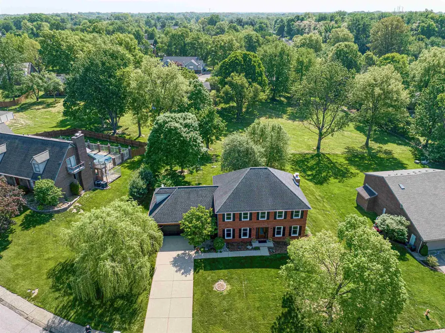 5666 N Cypress Street, Newburgh, IN 47630 - #2