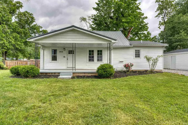 2714 Vann Avenue, Evansville, IN 47714