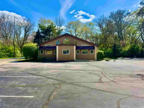 1227 E Bristol Street, Elkhart, IN 46514