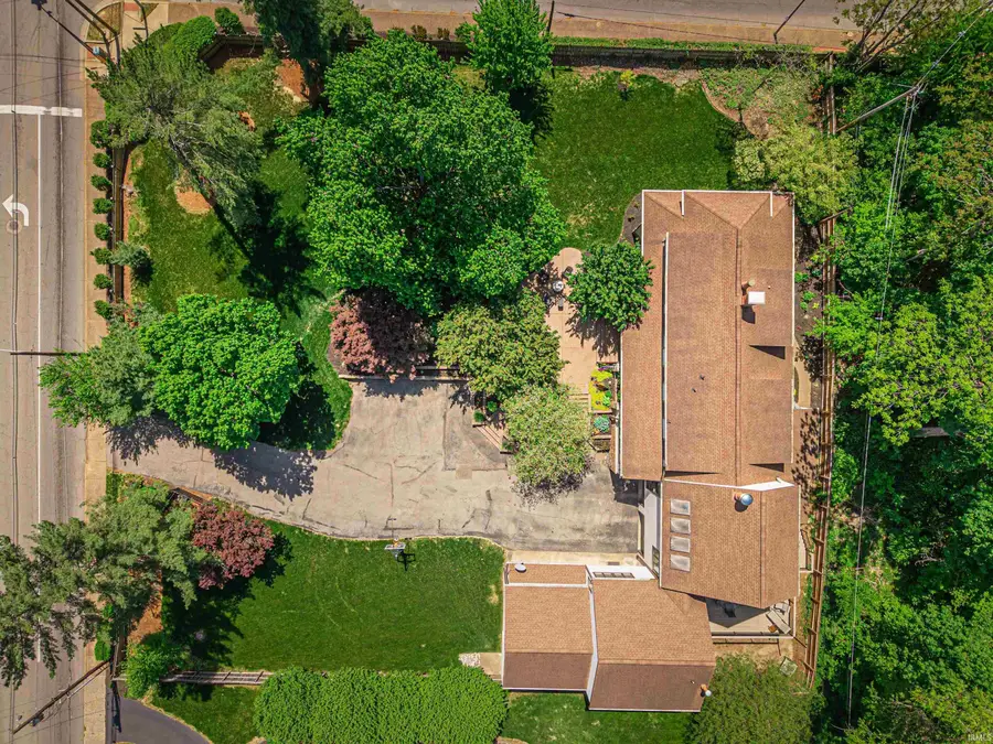 535 S Boeke Rd, Evansville, IN 47714 - #2