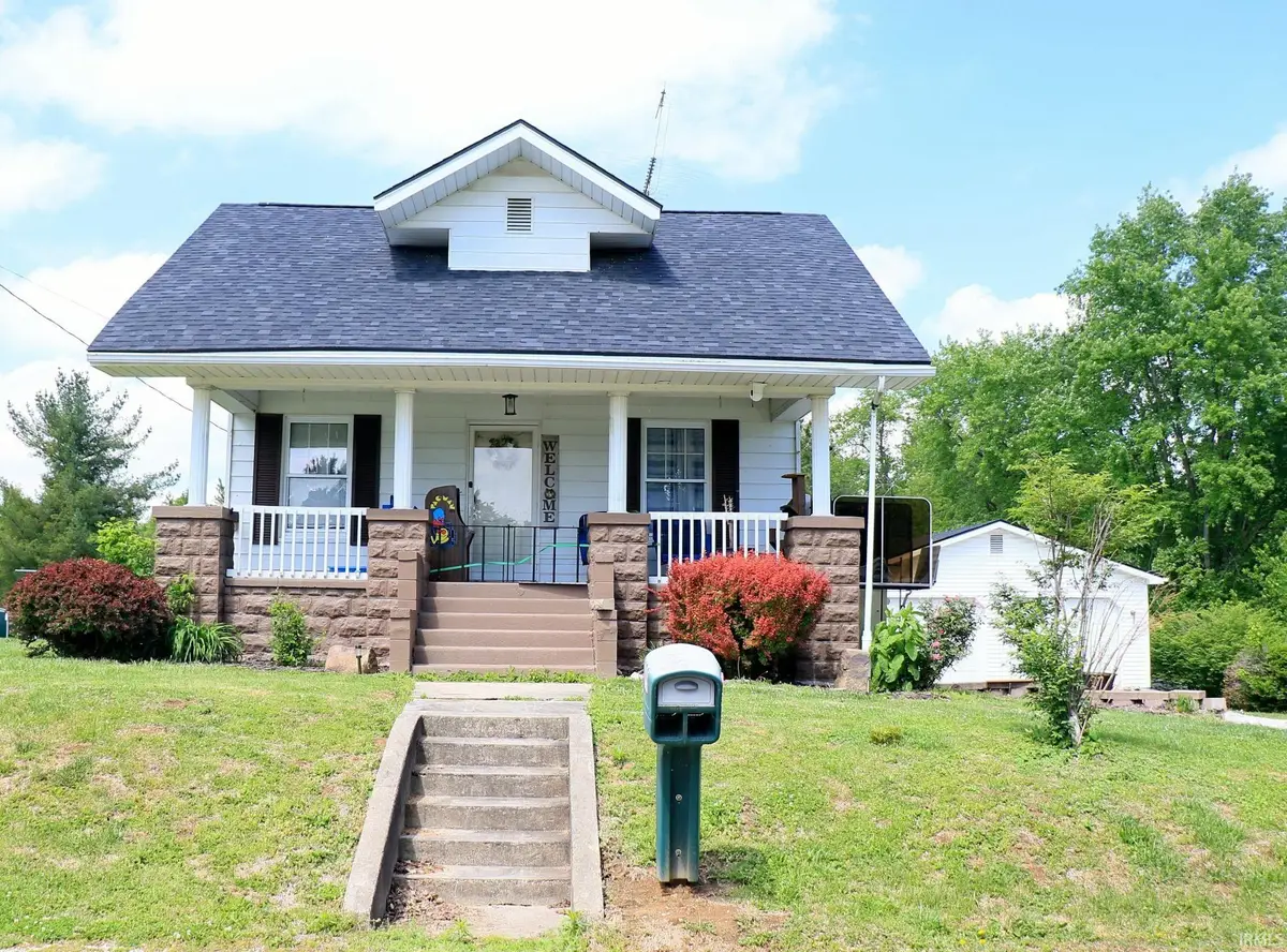 801 E Jasper Road, Winslow, IN 47598 - #1
