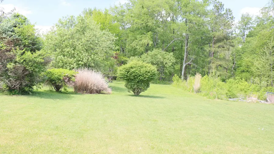 801 E Jasper Road, Winslow, IN 47598 - #3