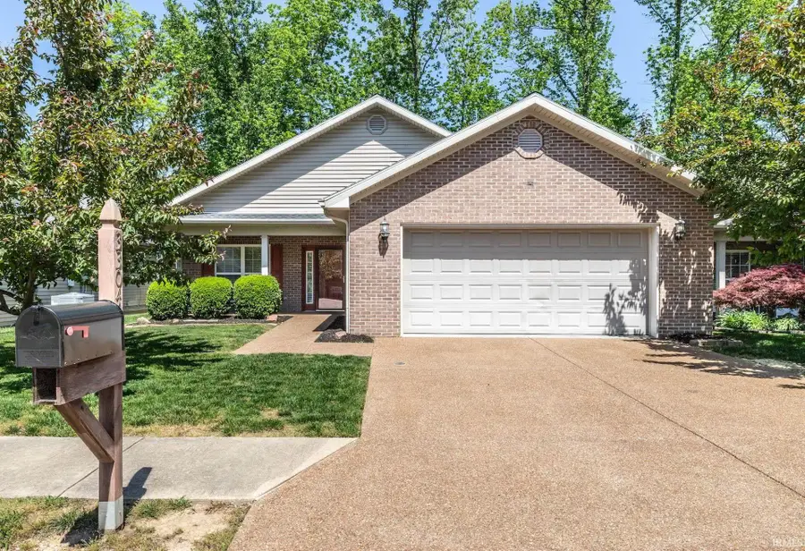 3304 Fawn Hill Drive, Evansville, IN 47711 - #2