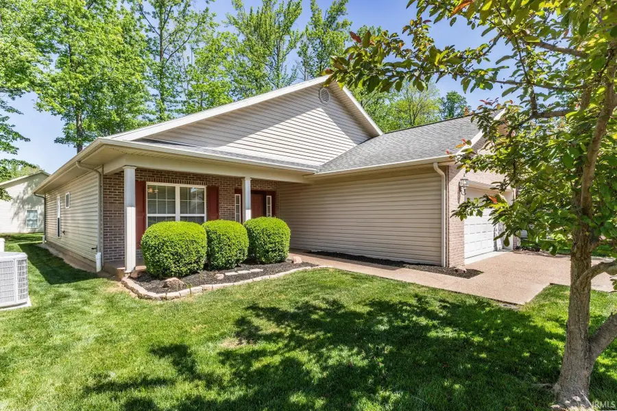 3304 Fawn Hill Drive, Evansville, IN 47711 - #3