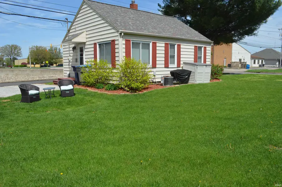 114 S Harrison Street, Warsaw, IN 46580 - #3