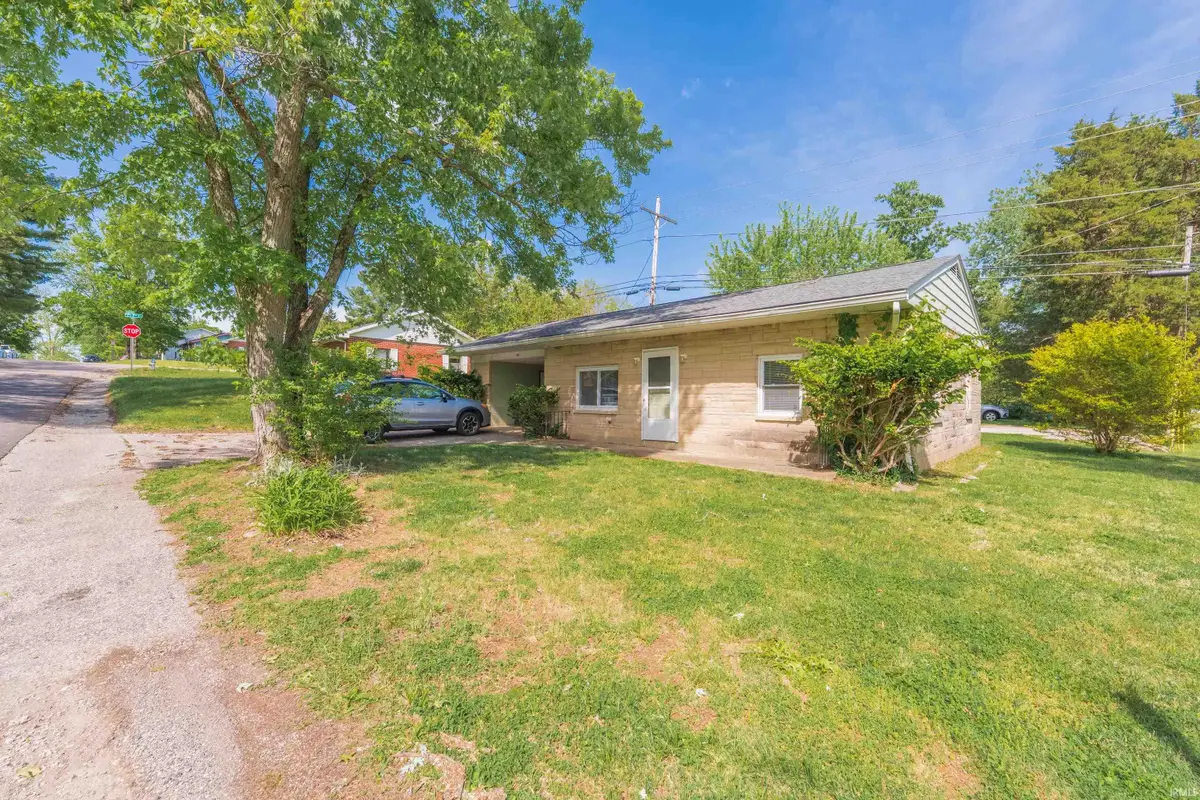 128 N Clark Street, Bloomington, IN 47408 - #1