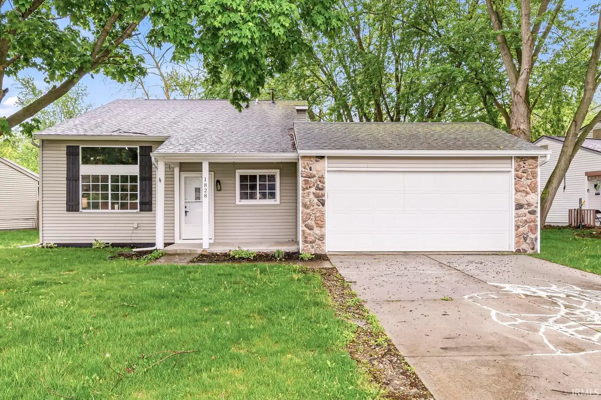 1828 Woodland Drive, Elkhart, IN 46514 - #1
