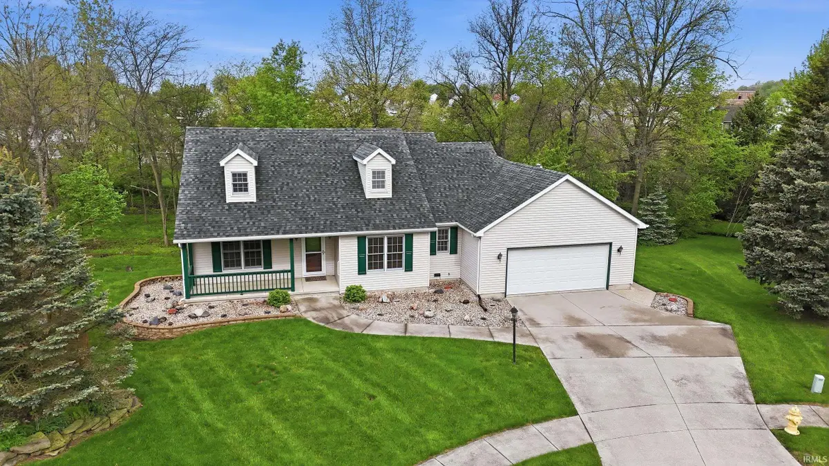 534 Frederick Crossing, Roanoke, IN 46783 - #1